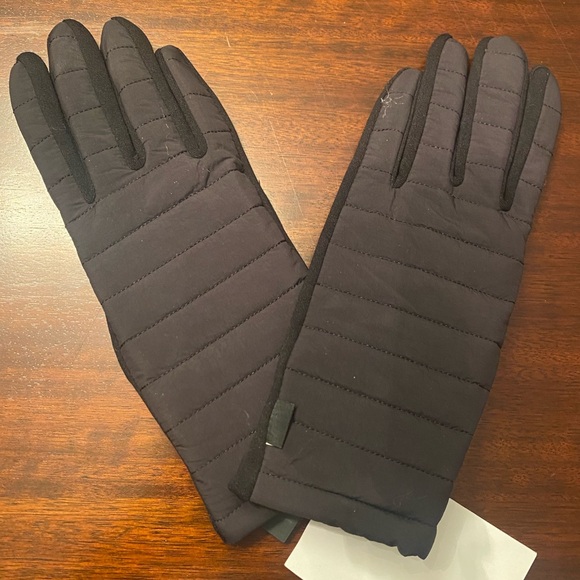 NWT Echo Commuter Quilted Tech Gloves Lightweight Gift Stocking Stuffer - Picture 2 of 5